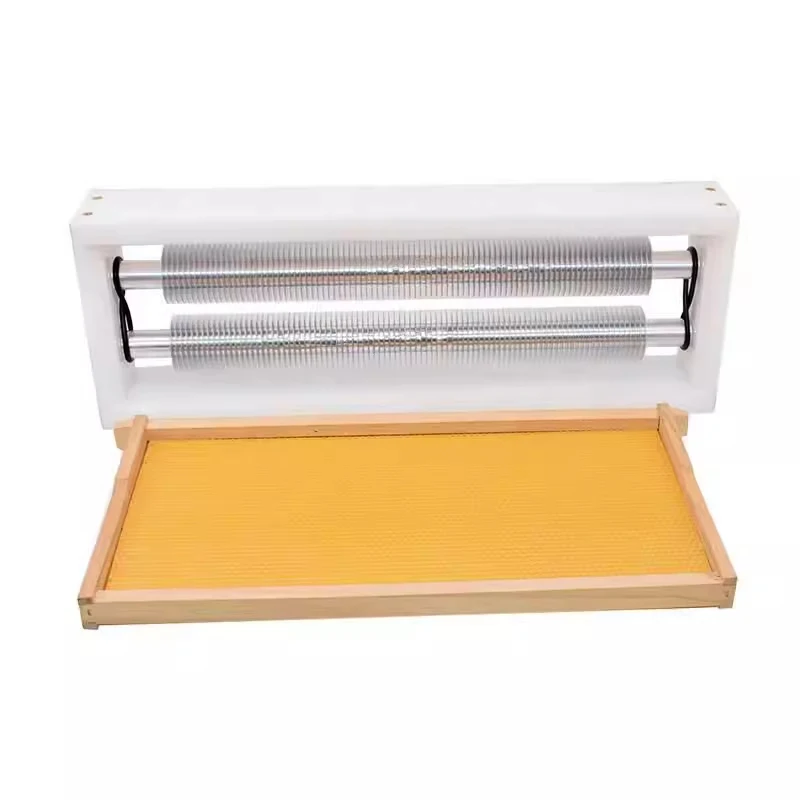 Roller-type Honey Extractor, Stainless Steel Beekeeping Equipment, Cap-Removing Roller, Wax-Scraping Roller for Removing Beeswax view 3