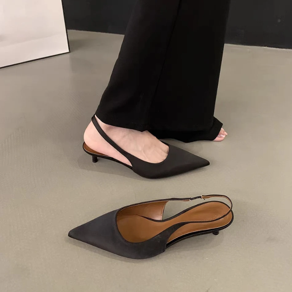 

Босоножки на среднем каблуке, новинка лета 2025 года, туфли на тонком каблуке с острым носком, элегантная и сексуальная женская обувь, женские одинарные туфли