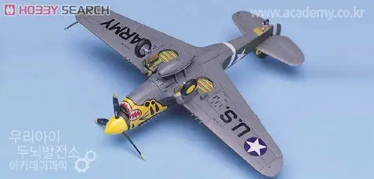 Academy 12468 1/72 P-40E Warhawk (modello in plastica)