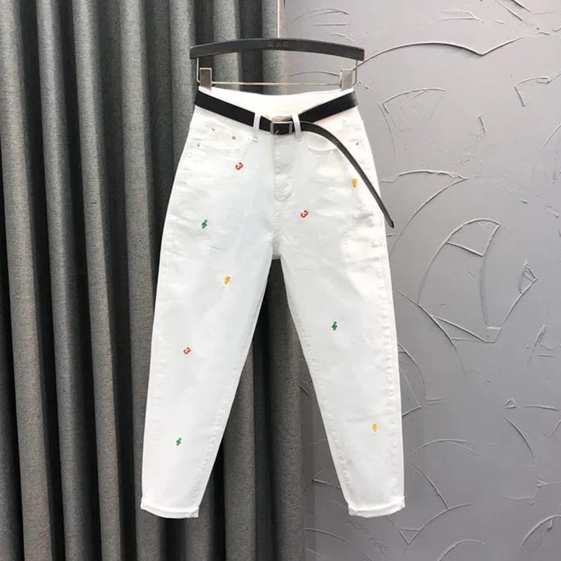 

White Jeans 2024 New Women's Embroidery Wild Jeans Spring Summer Fashion Ladies Denim Pants Autumn Casual Jean Harun Pants Femme