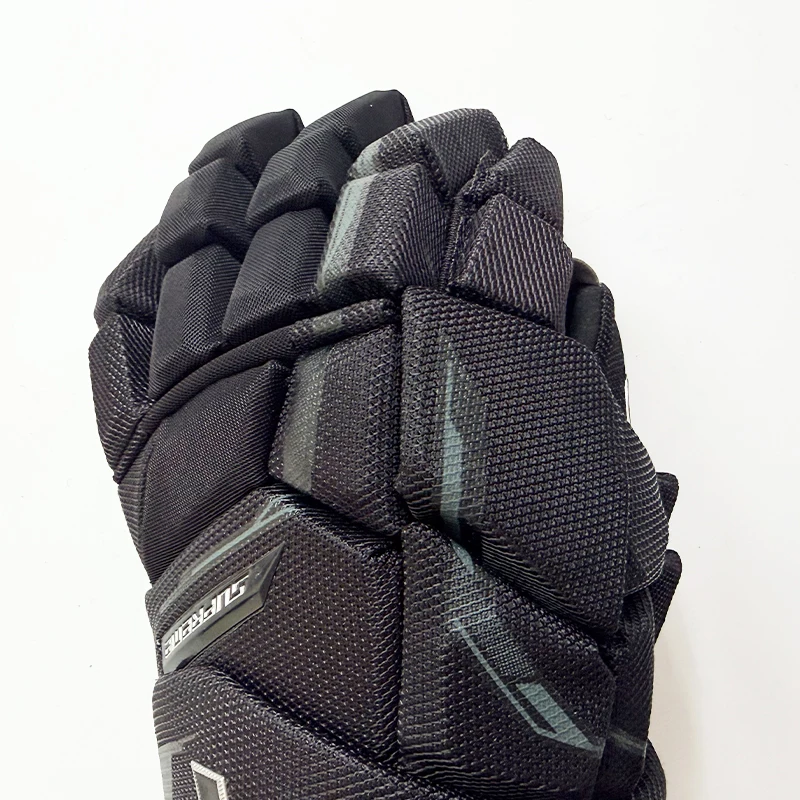 Thumbnail 3 - #1 Hockey Gloves List of Top Picks