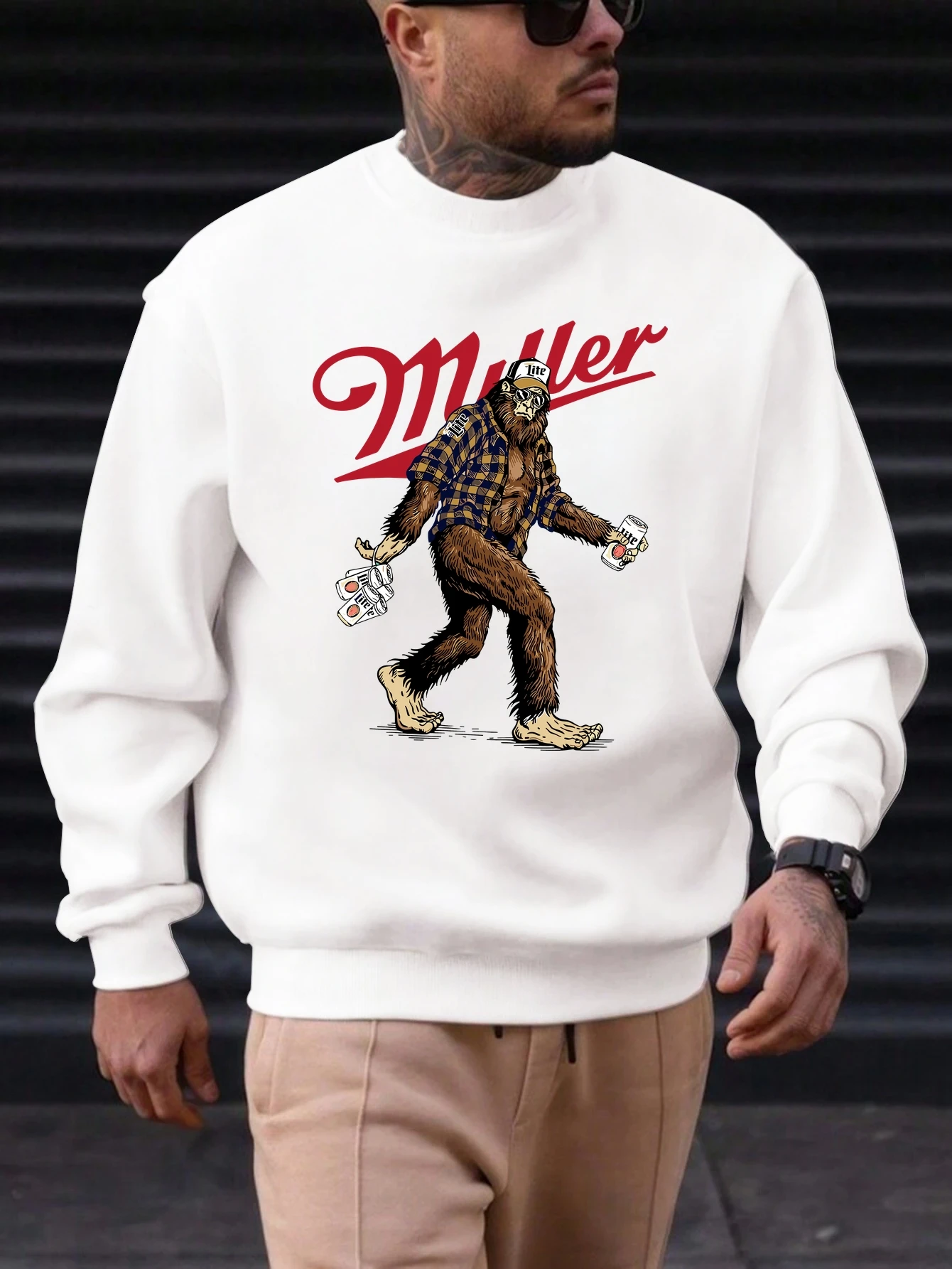

2025 New Men's Cotton Sweatshirt Orangutan Take Can Pattern Printing Round Neck Fashion Casual High Quality Daily Top Clothing