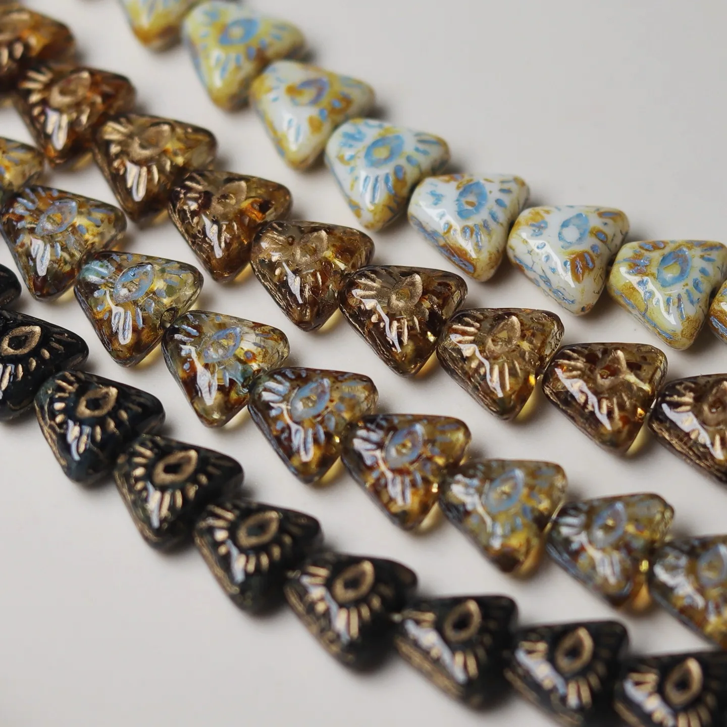 

20pcs 8mm Handmade Glass Beads Bracelet Necklace Earring Scatter Pieces DIY Semi-finished Production
