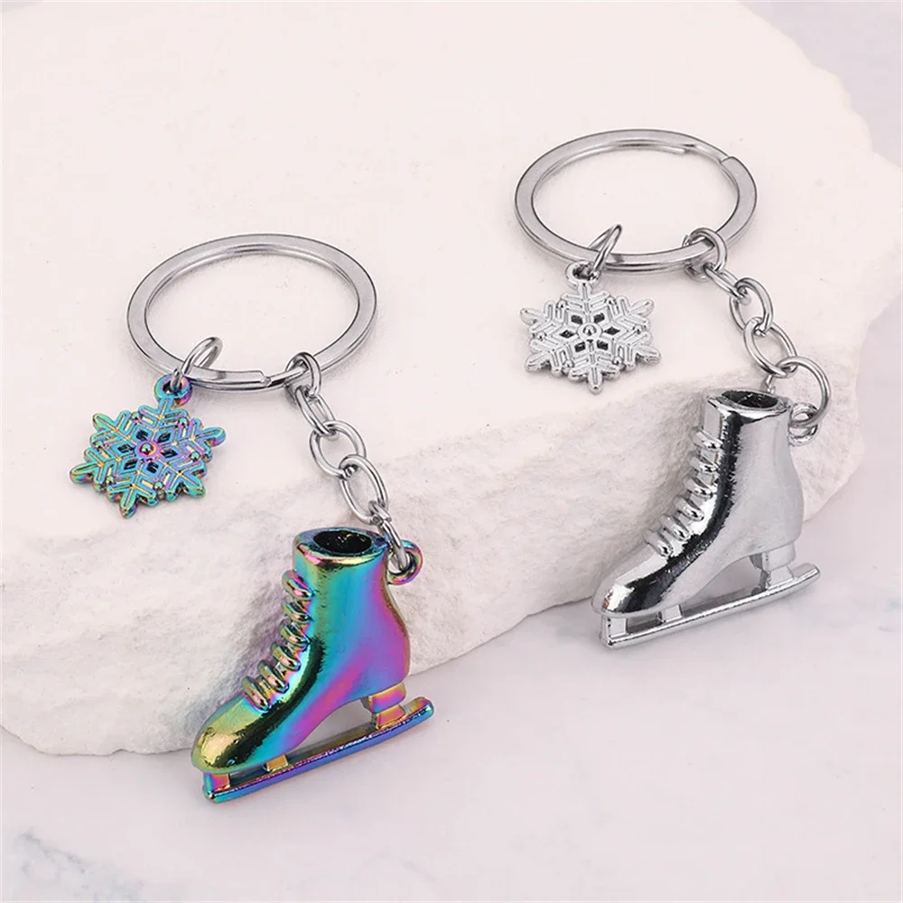 Fashion Ice Skates Shape Keychain Alloy Colorful Roller Skate Pendant Keyring for Women Men Backpack Deocr Car Trinket Fans Gift