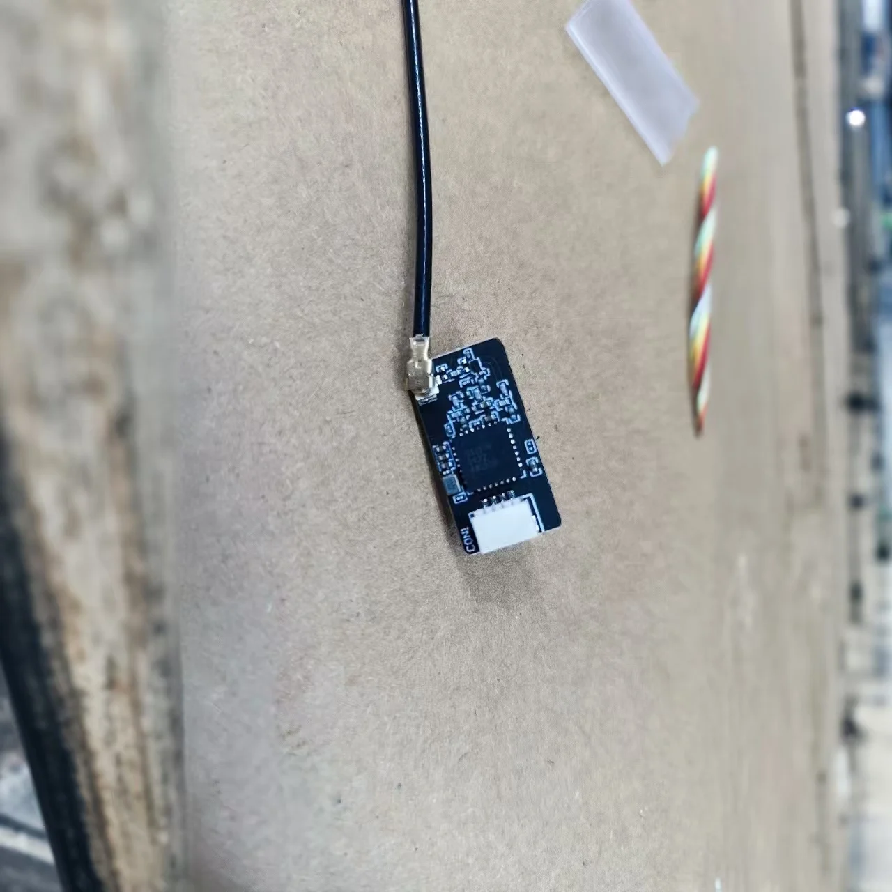 

Professional FPV Drone with ExpressLRS 360Mhz 500Mhz 433Mhz 750Mhz 868Mhz 915Mhz 1W TX ELRS High-frequency RX for Radiomaster