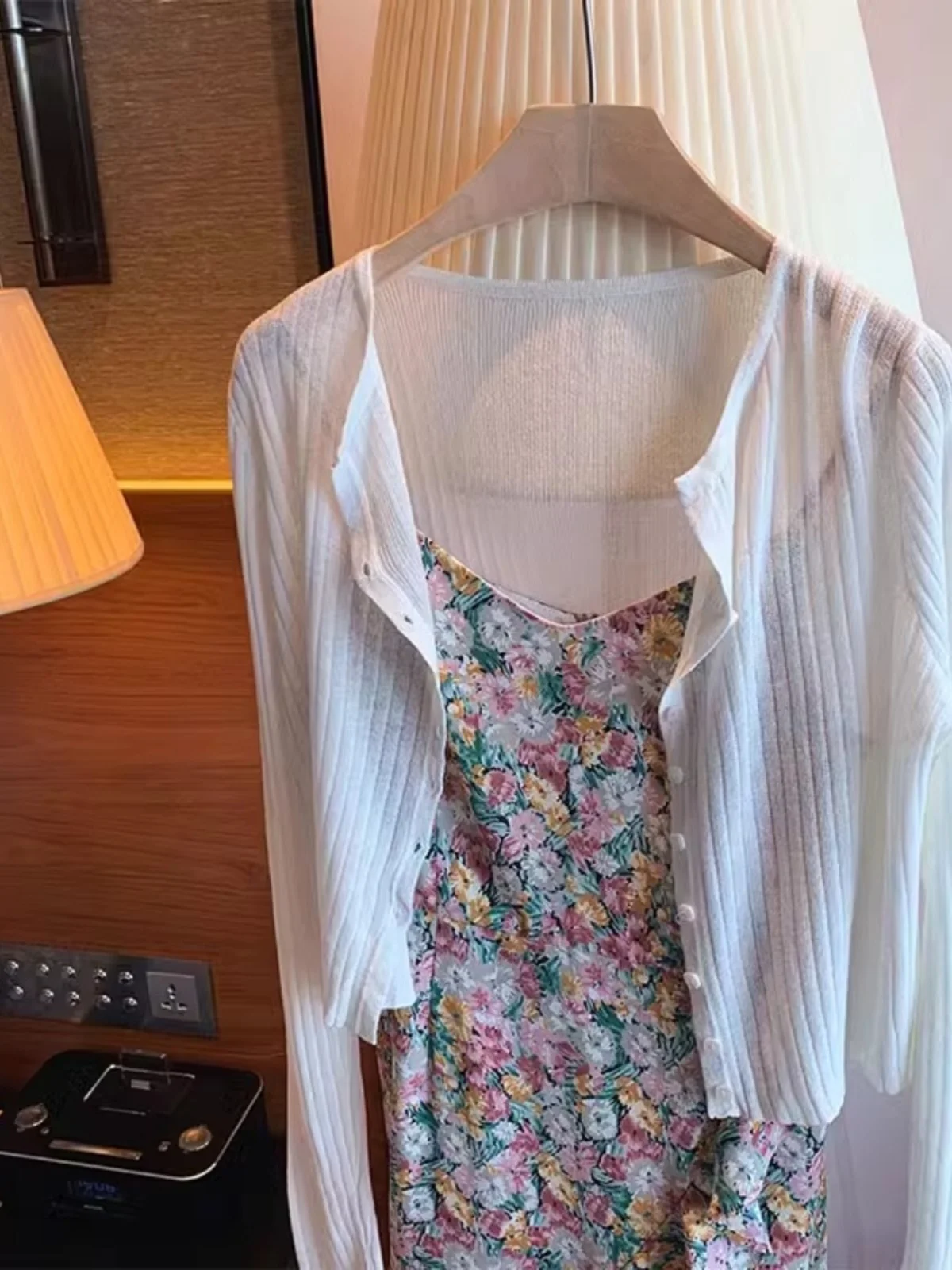 سترة نسائية خفيفة من الحرير الجليدي الفاخر مع حزام، واقية من الشمس، مناسبة لفصلي الربيع والخريف #5