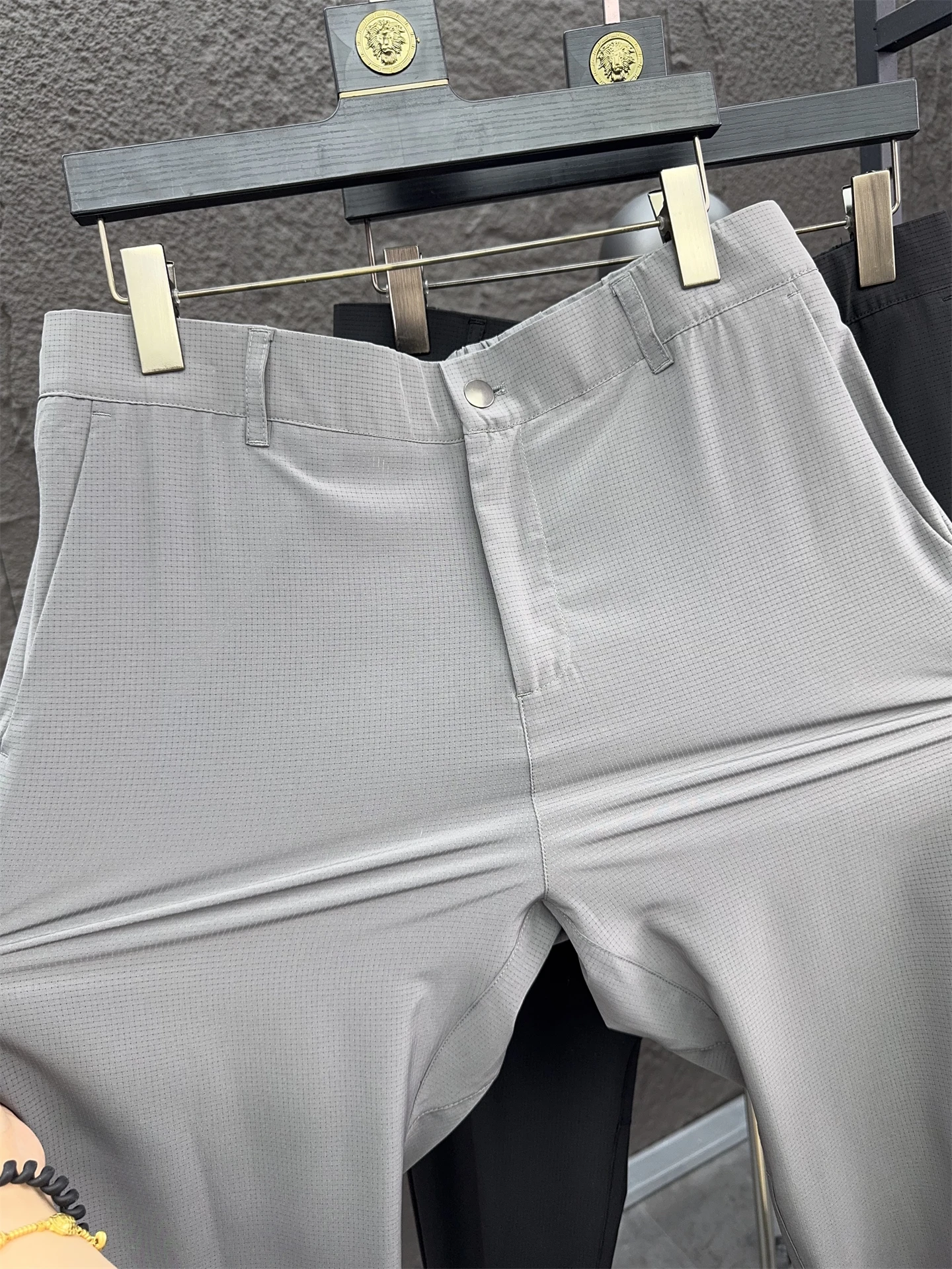 

Men's Summer Lightweight Ice Silk Straight Leg Casual Pants Breathable Full Body Comfortable Summer Pure Color Straight Tube