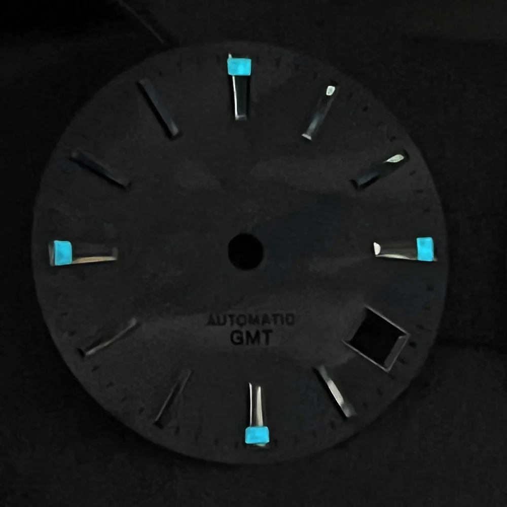 Mostrador de relógio azul céu 28.5mm bgw9 mostrador luminoso azul nh35 para movimento nh34 nh35 calendário único gmt acessórios de rosto de relógio