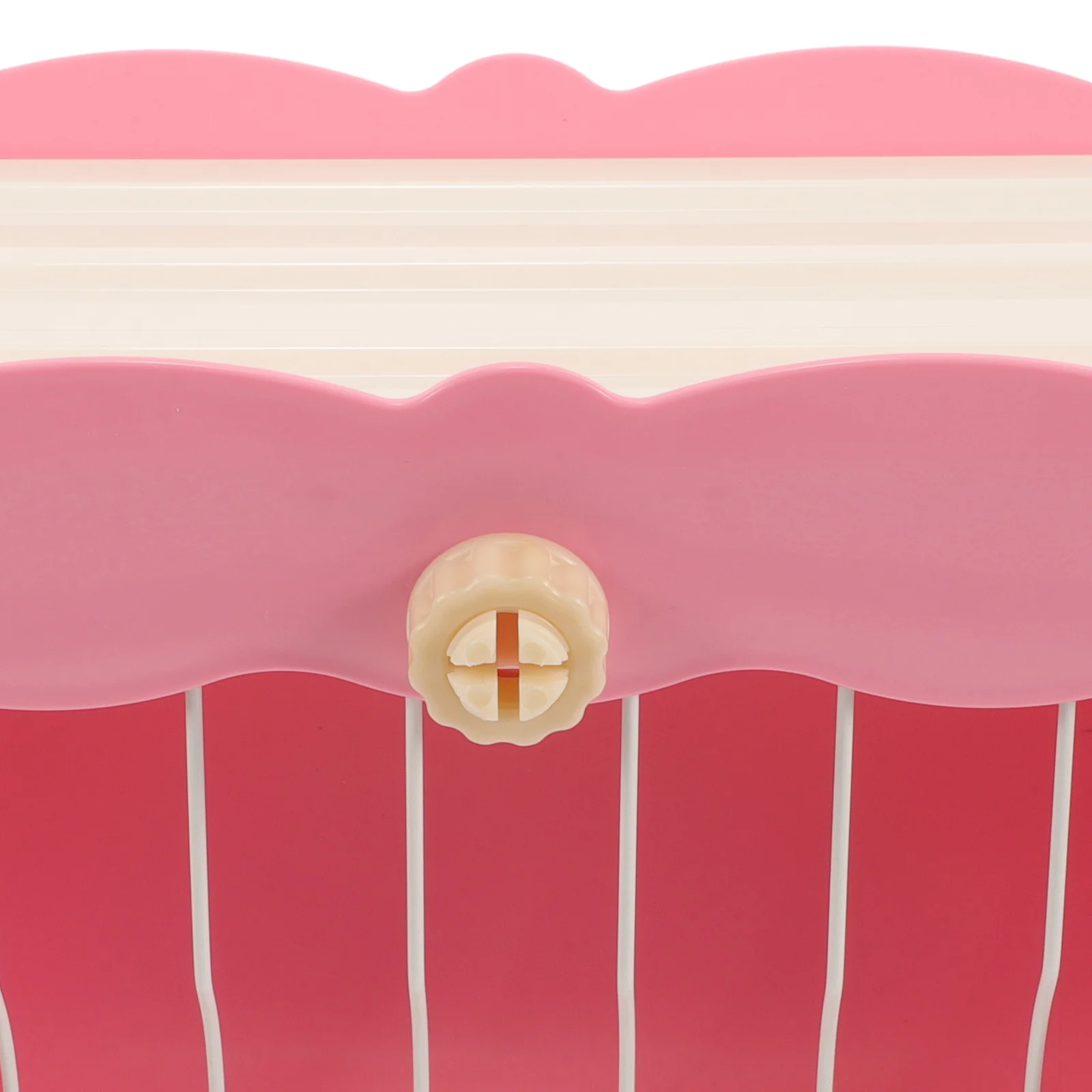 

Plastic Hanging Rabbit Feeder Hay Dispenser Durable Small Pet Food Container Cage Supply Rack Guinea Pig Feeder