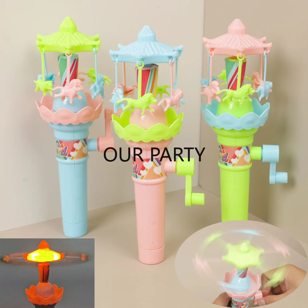 3-teiliges rotierendes Karussellspielzeug aus Kunststoff mit Handkurbel und LED-Leuchten für Kindergeburtstagspartygeschenke, Pinata-Füller, Schulbelohnungen – Detail 2