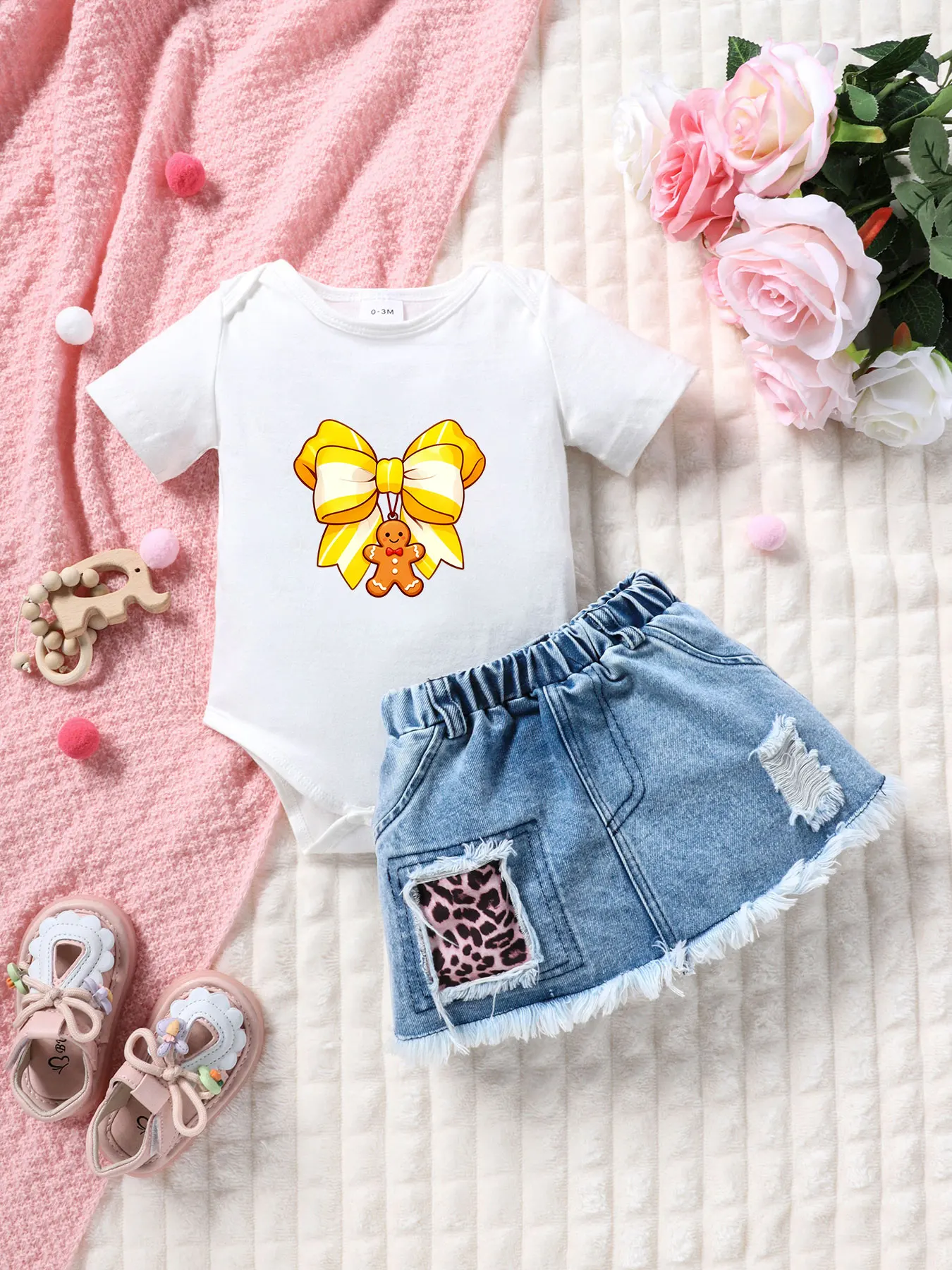 Summer baby girl sweet two-piece set printed short-sleeved top with distressed denim mini leopard-print skirt outfit