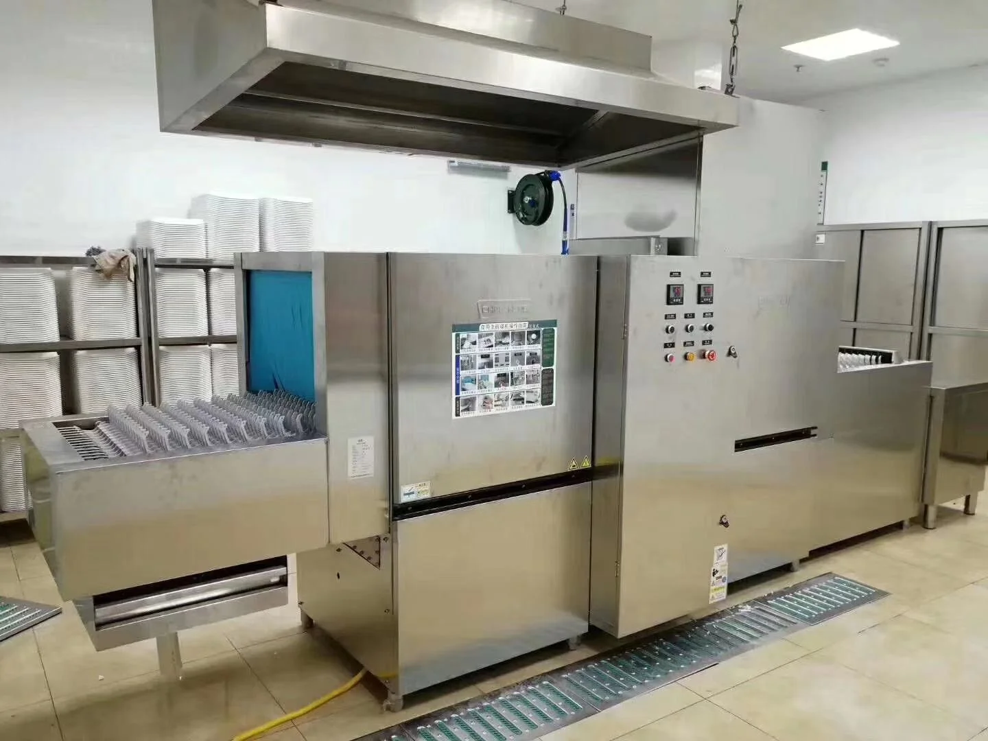 Electric Freestanding Tunnel Dishwashing Machine Dryer Unit Stainless Steel Gas Hotels Restaurants Industrial Kitchen Use