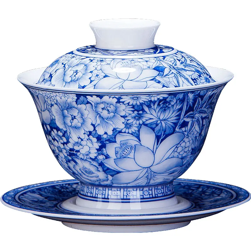 |Only three tureen jingdezhen blue and white flower is hand-painted ceramic cups in delight all hand kung fu tea tea bowl