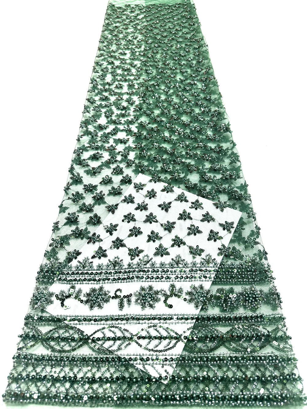 

Green African Lace Tulle Fabric Beaded Embroidery French Sequins Nigerian Fabric for Women's Dresses Wedding Gowns 2026 Style