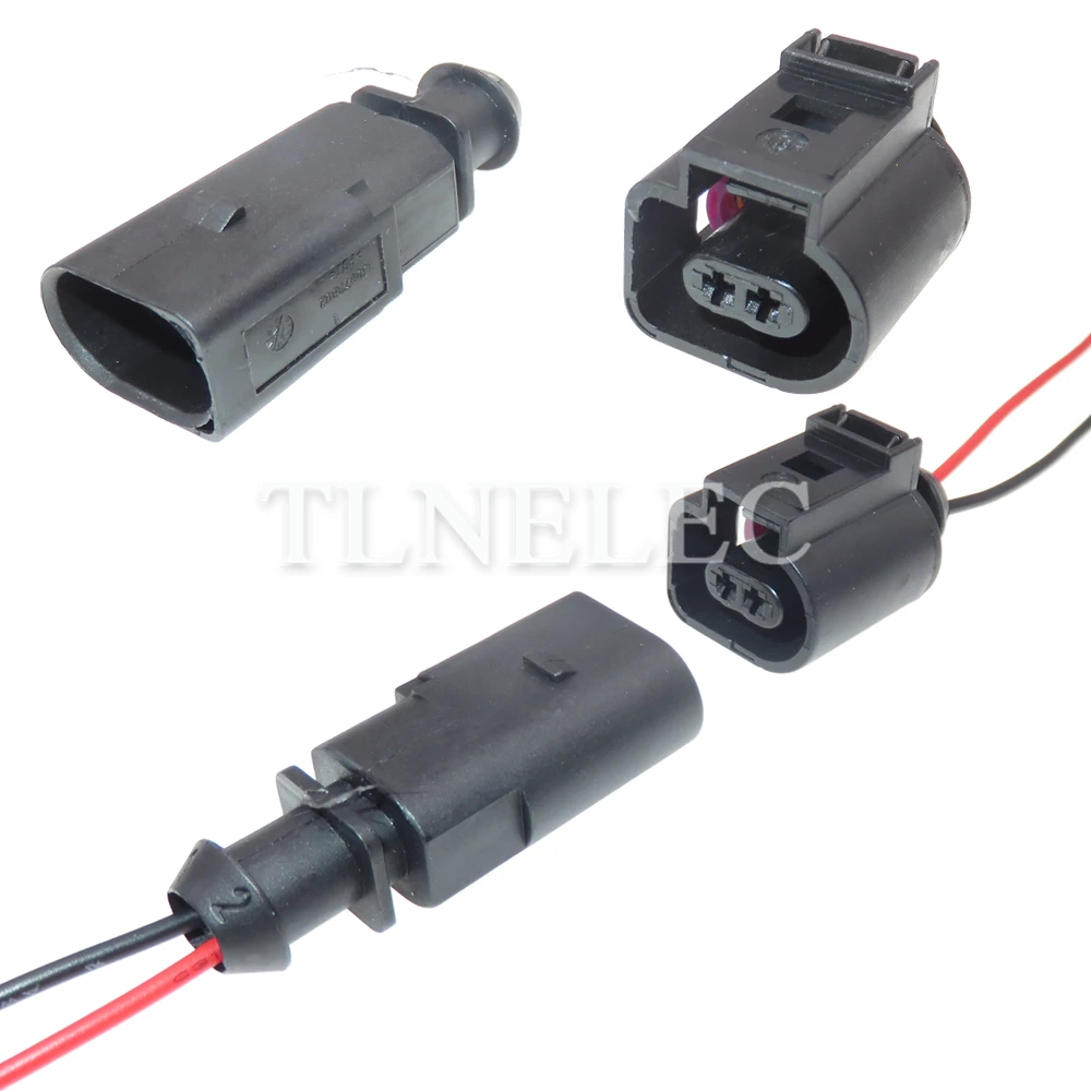 2ขาขั้วต่อรถยนต์ที่มีสายไฟอัตโนมัติอุณหภูมิน้ำ Sensor สายไฟซ็อกเก็ตสำหรับ VW 1J0973802 1J0973702