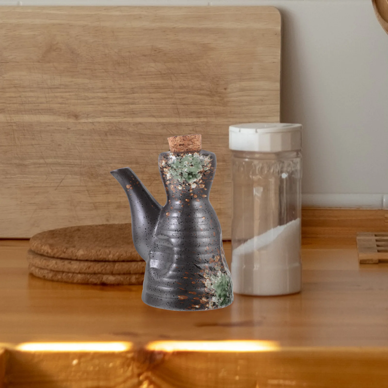 

Керамическая бутылка для соевого соуса в японском стиле, дозатор для уксуса, кухонная емкость для масла, бытовая банка для приправ, контейнер для приготовления пищи, 1 шт.