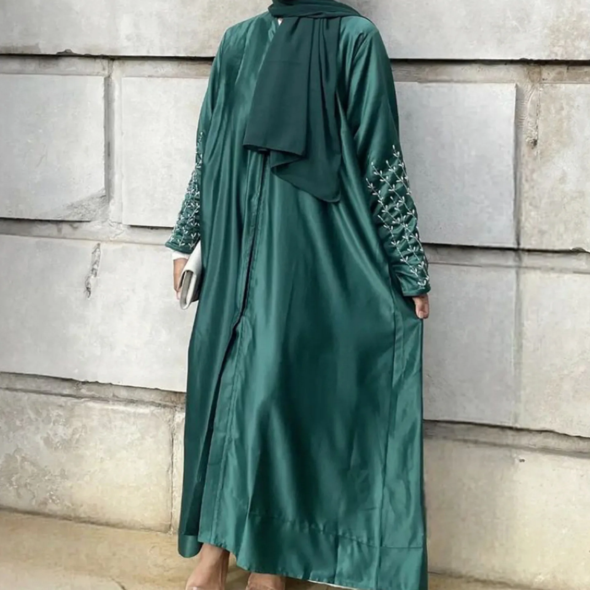 2023 Solid Color Handmade Beaded Dress Gown Muslim Open Abaya Cardigan with Belt Women Islam Clothing Kimono Femme Musulmane