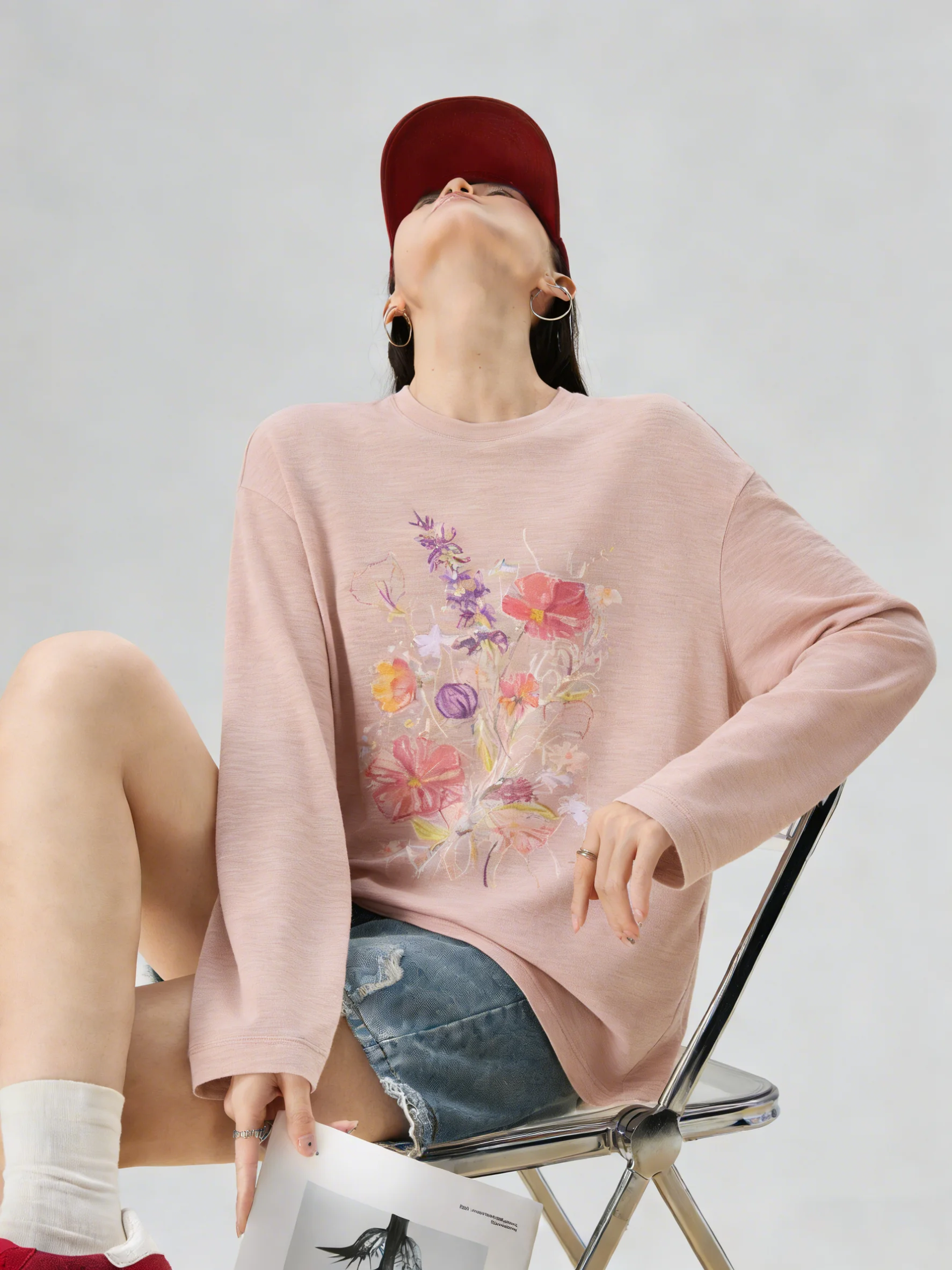 

Розовая свободная футболка с цветочным узором и длинными рукавами, женская, в корейском стиле, для ранней весны, модный дизайн, уникальный топ, повседневный стиль, полиэстер