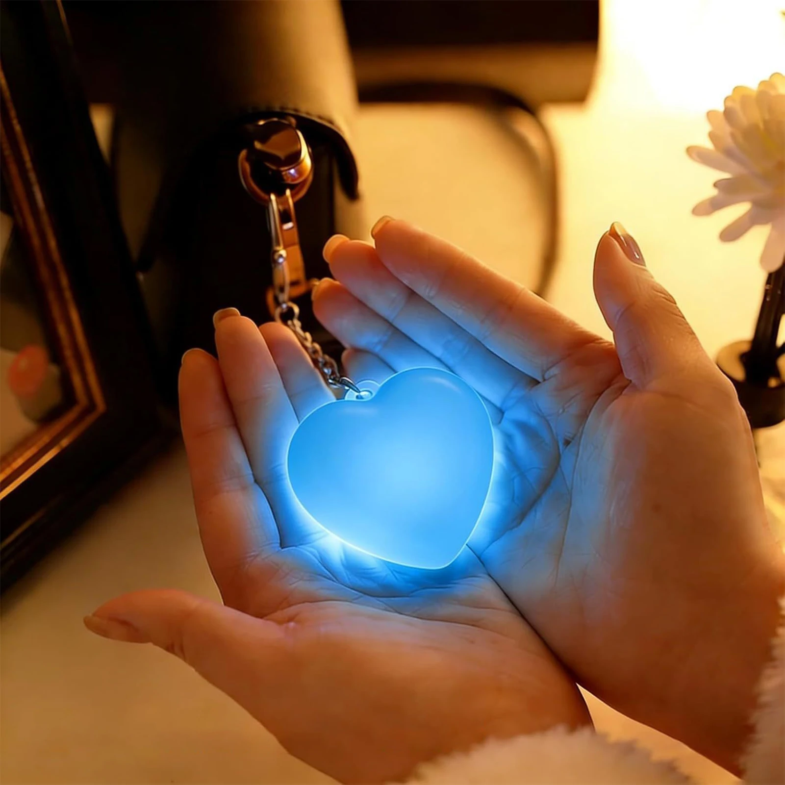 Love Wallet Handbag Touch Sensor Light Heart-shape LED Light Purse Bag Portable Automatic Sensor Rechargeable Keychain