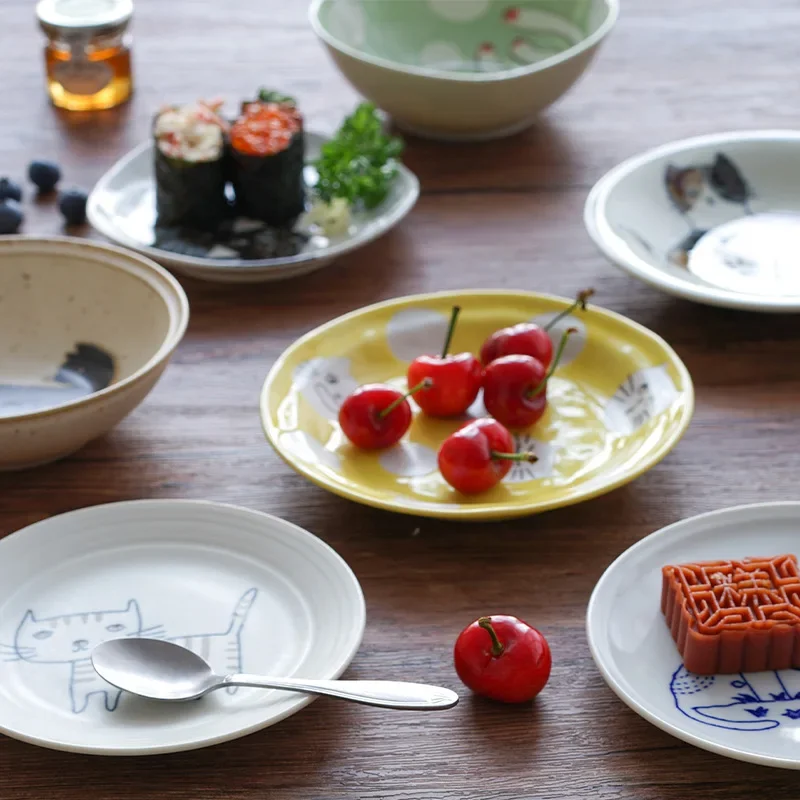 Japanese Import Hand Painted Ceramic Cat Plate Cute Dessert Dish Small Bowl for Food