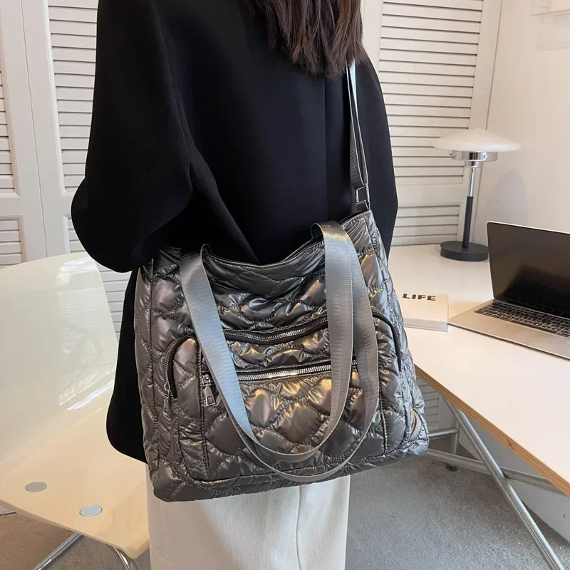 Luxury Down Jacket Shoulder Bags Designer Tote Bags for Women Larger Capacity Diamond Check Handbags Korea Fashion Cloud Bags