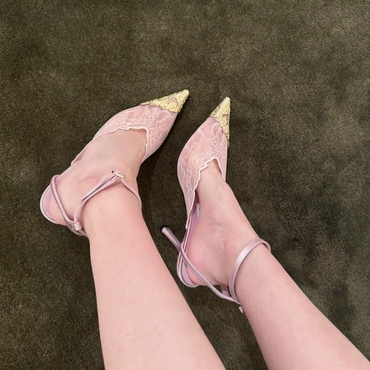 

Новые модные корейские стильные кружевные босоножки 2026 года: сексуальные туфли на высоком каблуке с острым носком, на одном ремешке, на шпильке, розовые