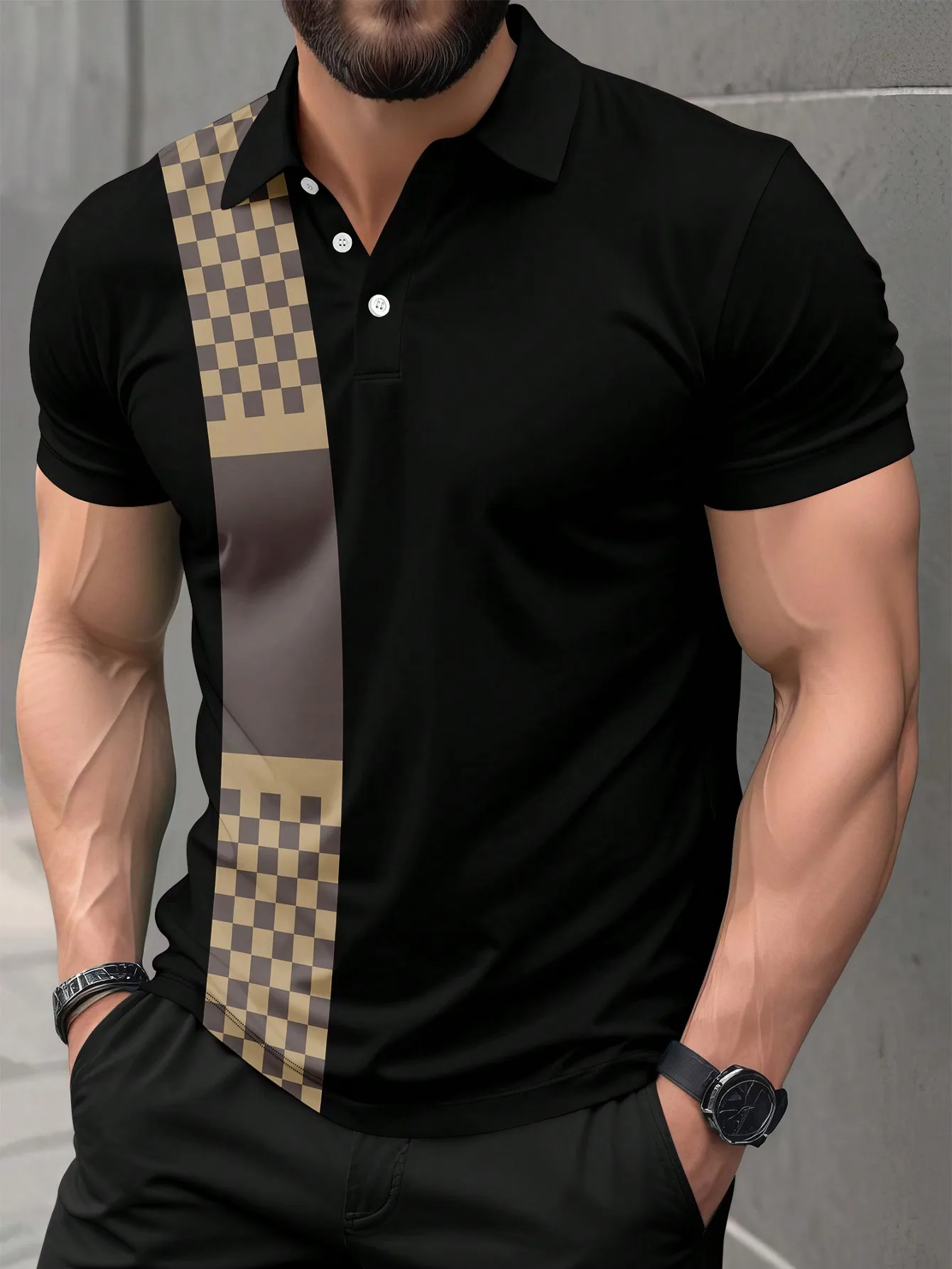 

Мужская черная рубашка-поло с коротким рукавом и геометрическим принтом в клетку
