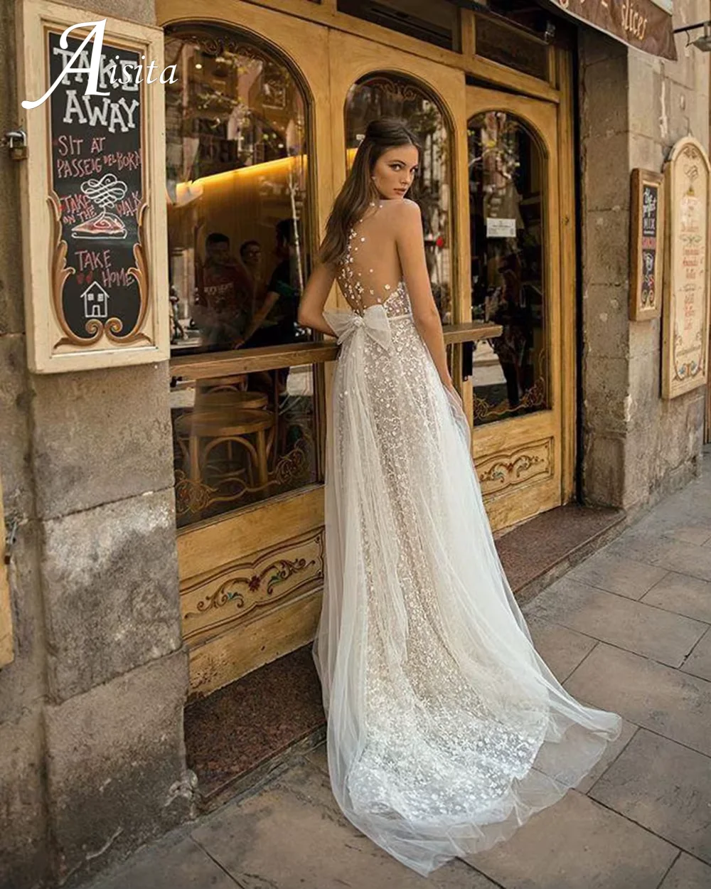 Cinghie di spaghetti Abiti da sposa bianchi 2023 Appliqeus in pizzo Scollo a V Illusion Abito da sposa Abito da sposa principessa vintage personalizzato