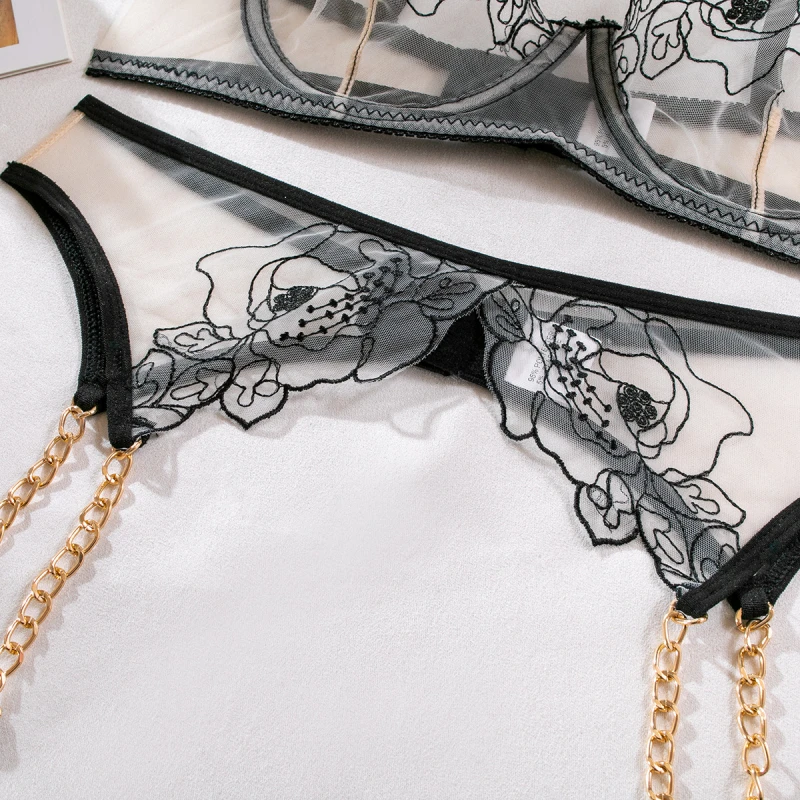 Bikini moda sexy bordado cadena de metal conjunto de lencería traje de baño