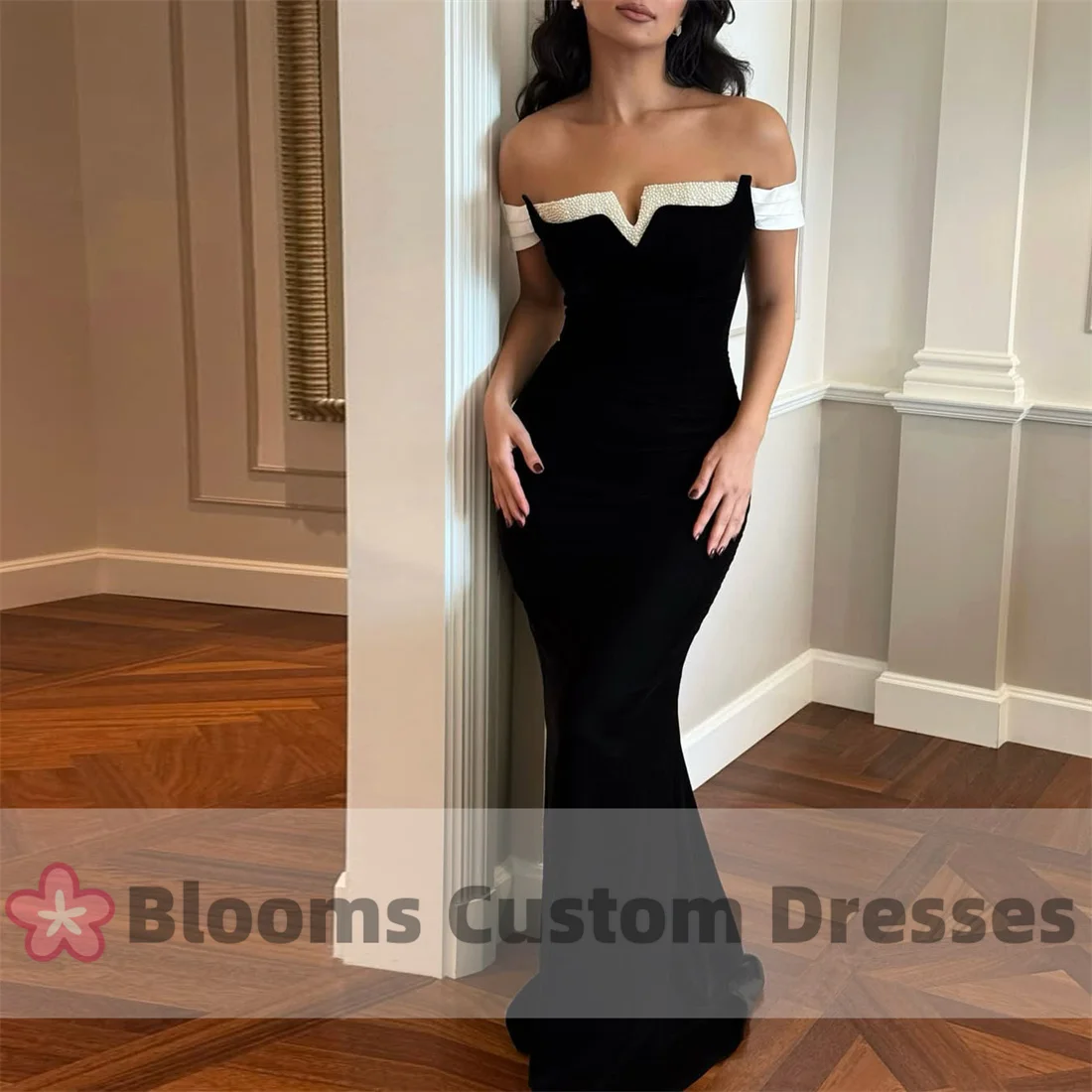 Aangepaste off-shoulder zwart fluwelen kralen avondjurken voor speciale gelegenheden mouwloze zeemeermin elegante feestjurk prom