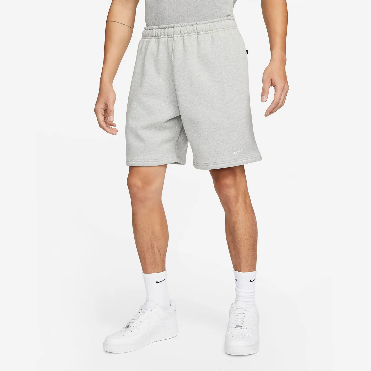 nike-–-short-de-sport-decontracte-pour-hommes-authentique-solo-swoosh-dv3056-063