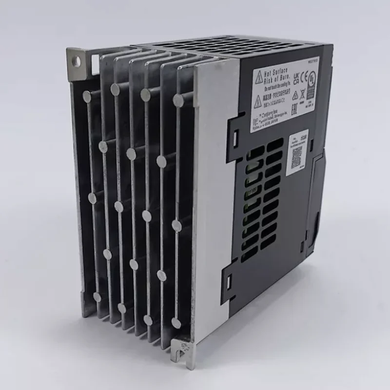 

Новый оригинальный инвертор 3G3JZ-AB004-ZV1 3G3JZ-AB007-ZV1