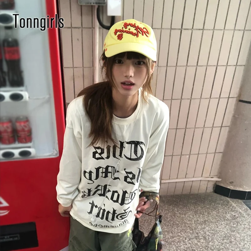 

Tonngirls Japanese Y2k T-shirt Women Casual Loose Print Letter Graphic Tops Strretwear American Retro Y2k Vintage Grunge Top Tee