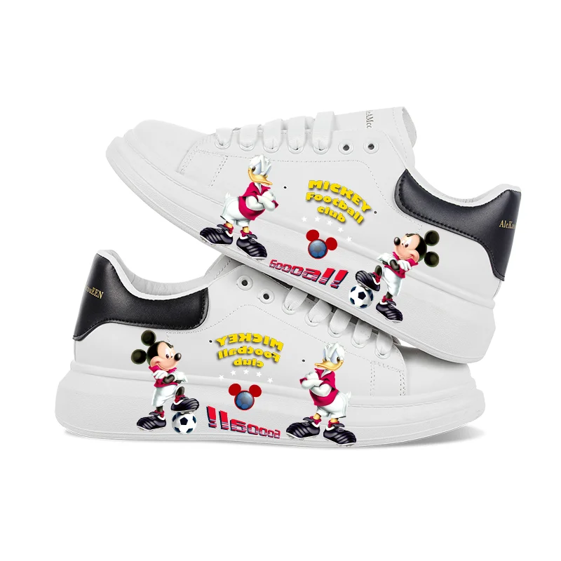 Рисунок 5 - Кроссовки с мультяшным Микки Маусом