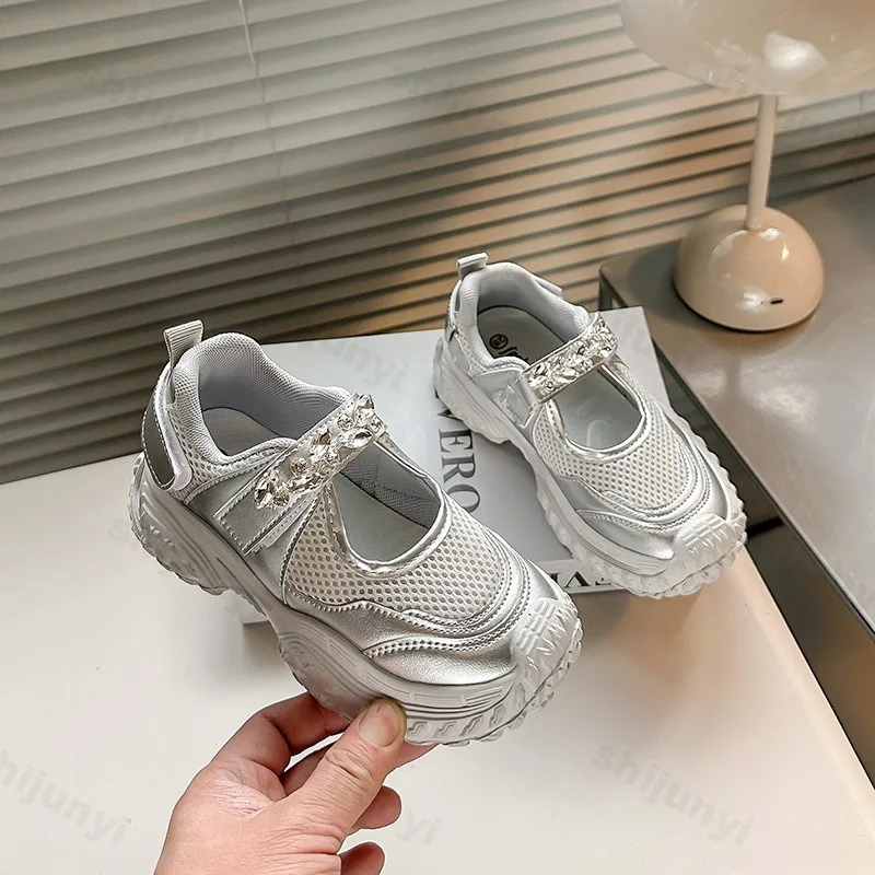 

Summer Children's Casual Shoes 2025 Fashion Mesh Breathable Hollow Out Anti Slip Kids Shoes Sneakers Girls Outdoors Running Shoe