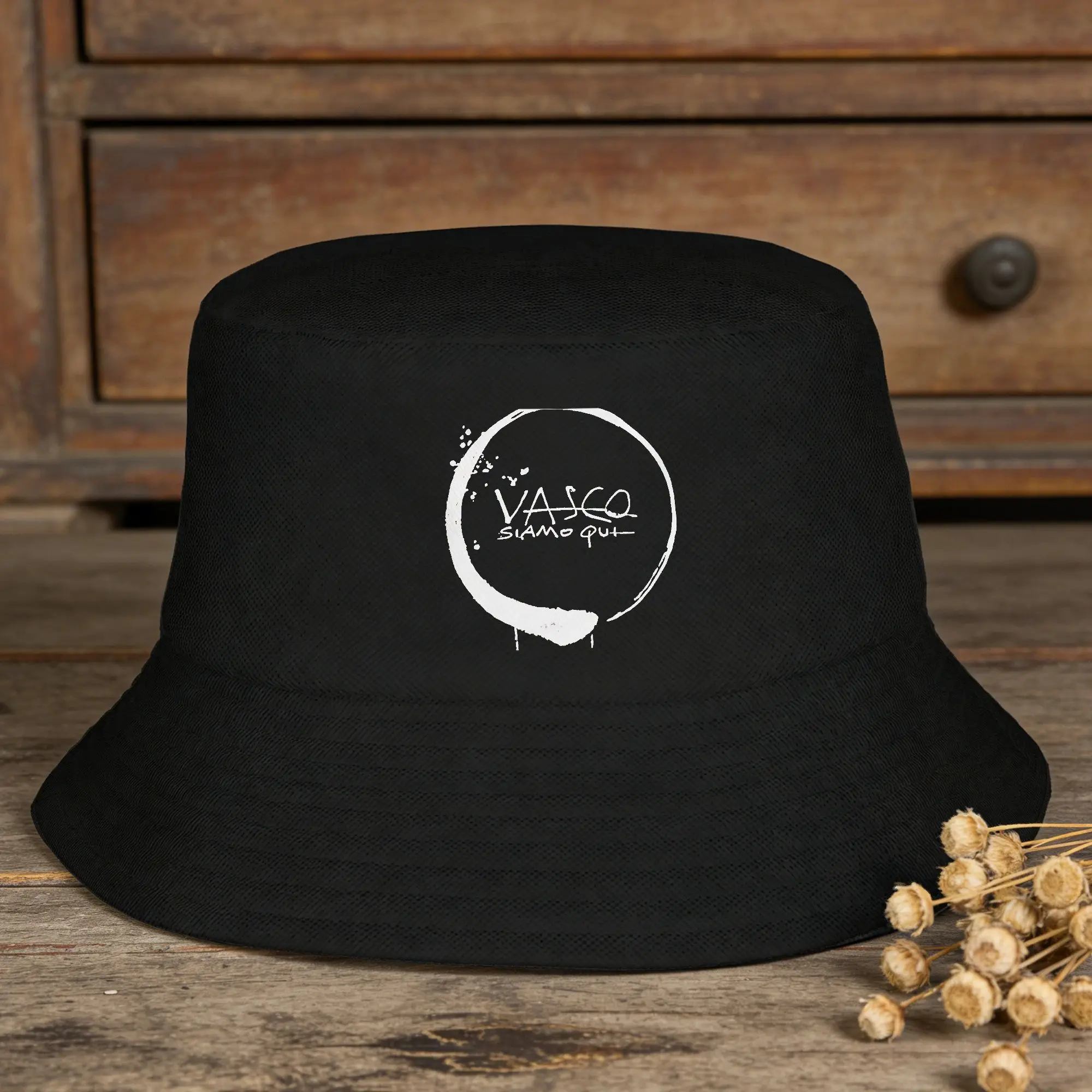 Men Women Vasco Rossi   Bucket Hat  Portable Fisherman Hats Summer Classic Fishing Caps Hawaii Pattern Sunscreen Hat