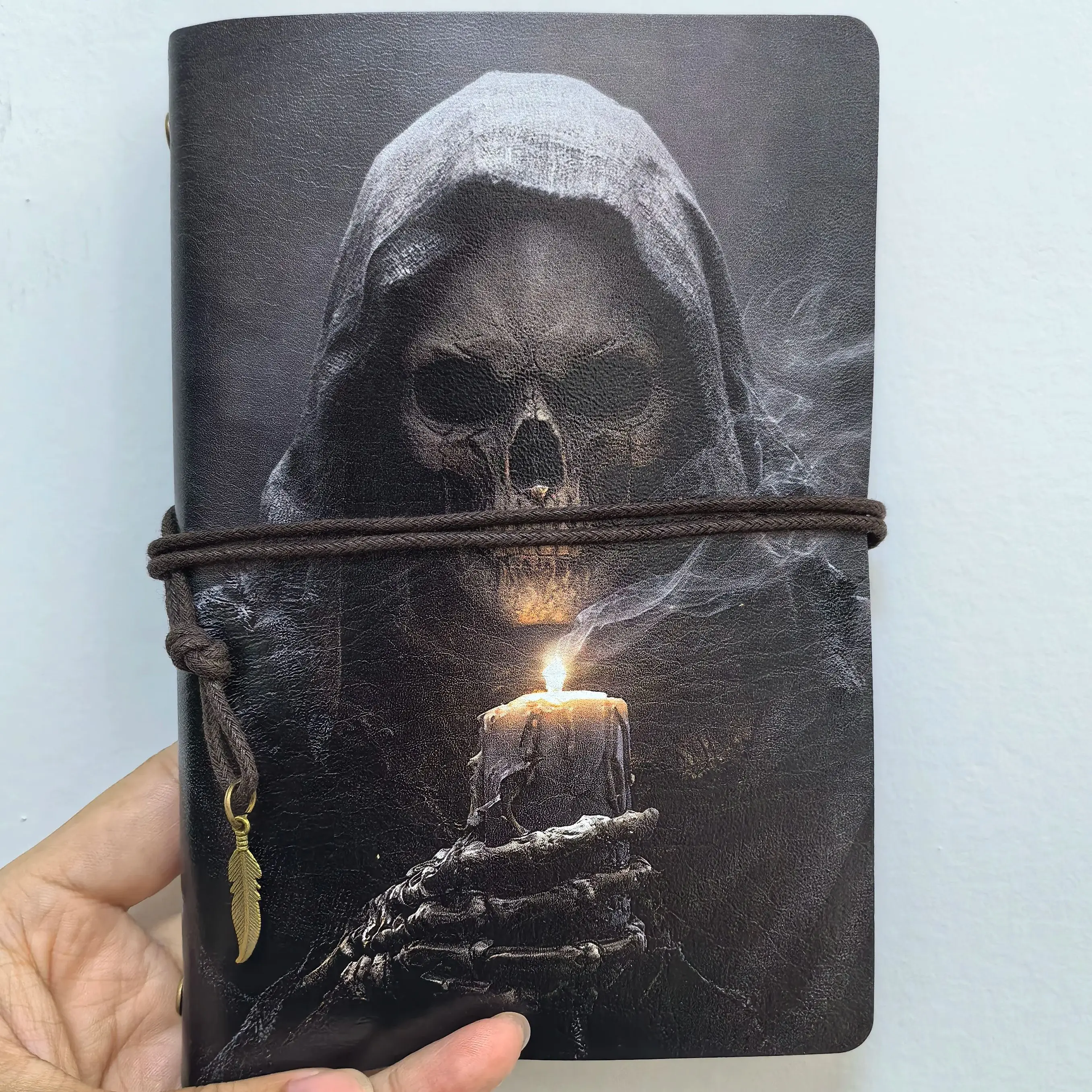 

A6 Halloween Skull Candle Leather Journal, Gothic Travel Notebook for Gift & DailyHorror Themed Notebook for Daily & Gift
