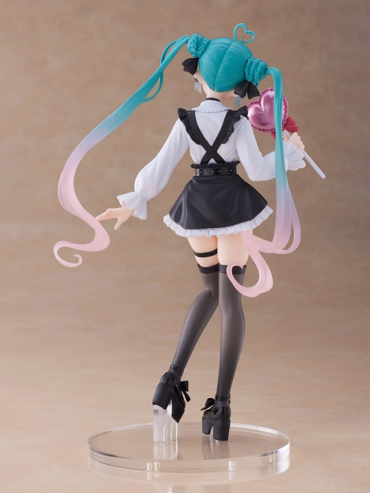 Original véritable Taito pré peint Hatsune Miku série de mode Vocaloid Hatsune Miku sous-culture H = 180mm Figure décoration cadeau