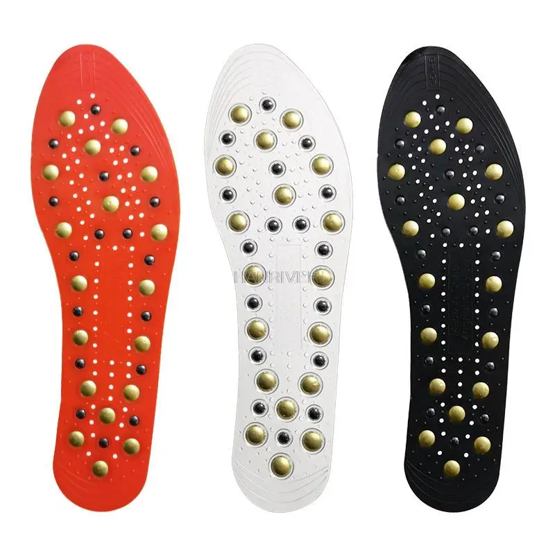 Magnetic cycle gold-plated magnetic stone massage insoles retain magnetic properties, stimulate foot acupoints for health.