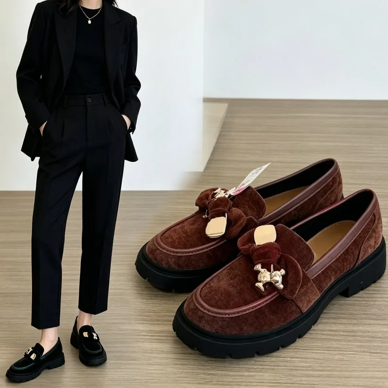 

2026 Autumn Hot Selling New Retro Round Head One Foot Women's Shoes with Deep Mouth Suede for High Rise Lefu Shoes Single Shoes