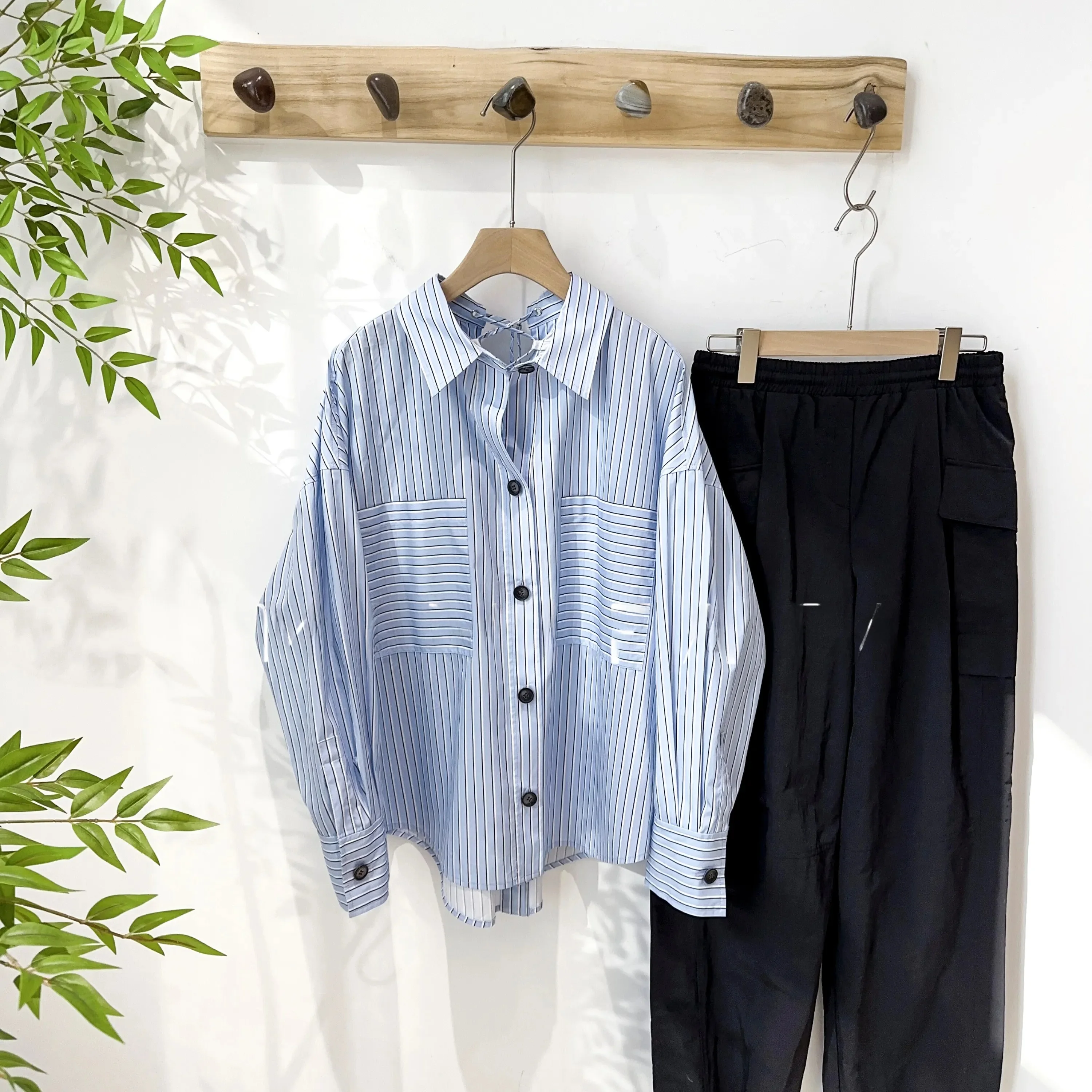 

Mimifafa VV Pure Original 26 New Korean Style Stripes Drawstring Design Casual Shirt Loose Fit Long Sleeve Breathable