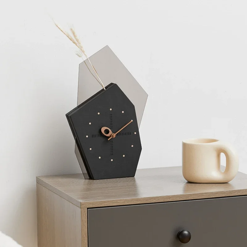 Desk Clock Office Desktop Decoration Simple Fashion Luxury Dried Flower Art Decoration Clock