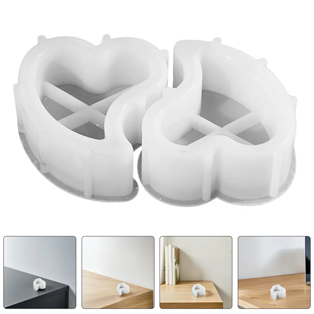 

2Pcs Heart-Shaped Silicone Mold DIY Aromatherapy Wax Molds for Romantic Valentine's Day Home Decor Party Supplies