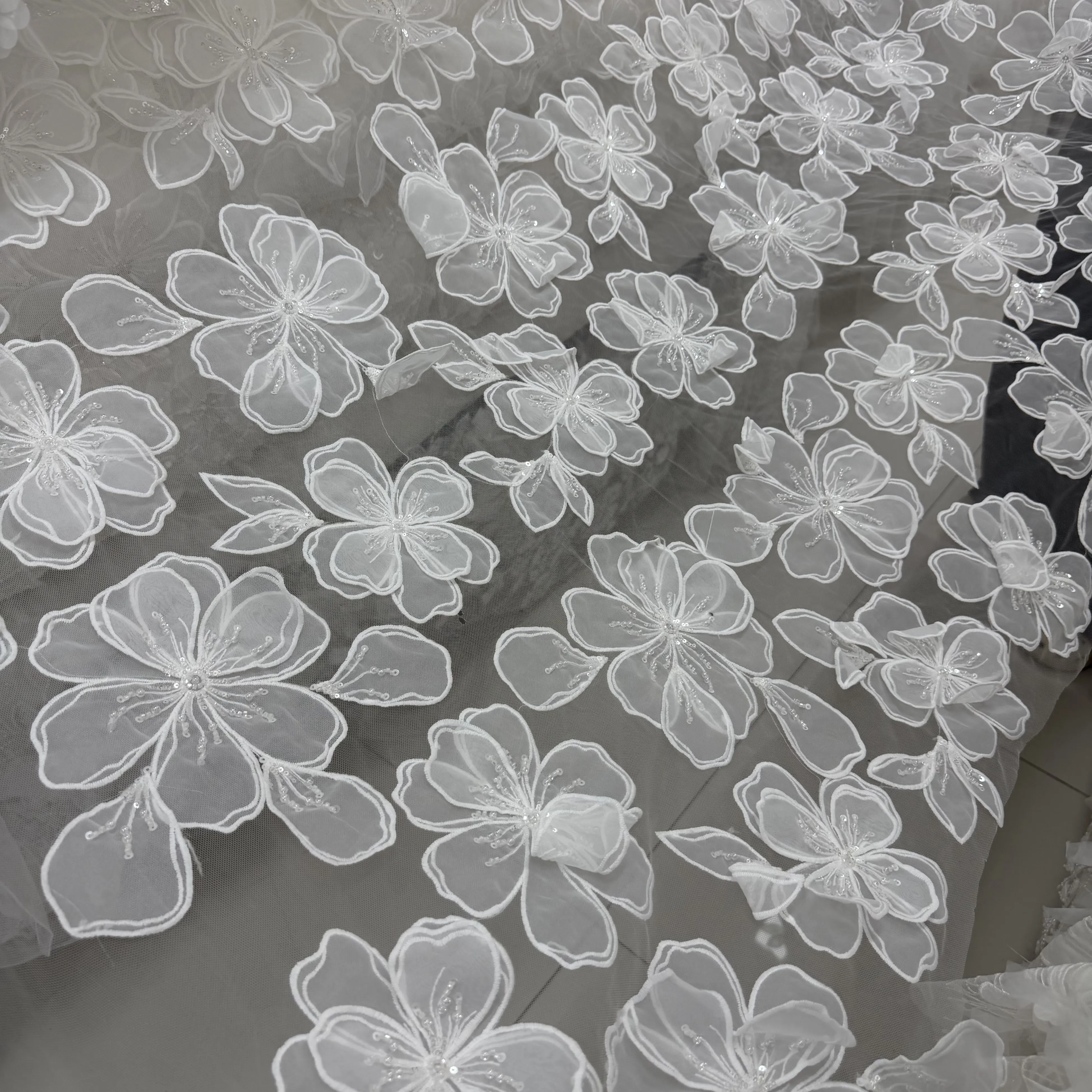 Three-Dimensional Flower Lace Embroidered Draping Fabric for Wedding Dress Mesh Fabric
