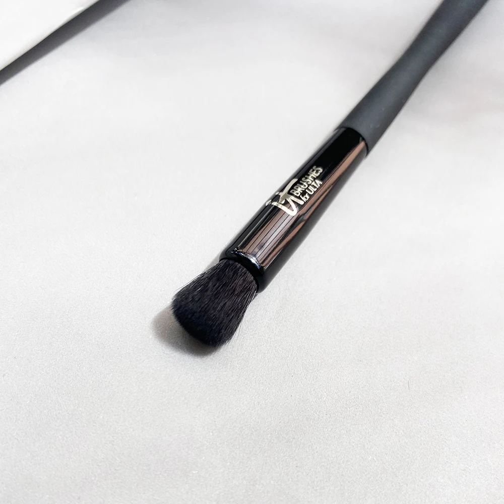 Velvet Luxe Effortless Eye Crease Makeup Brush #320 Black Diamond high qaulity Eyeshadow Blending Brush