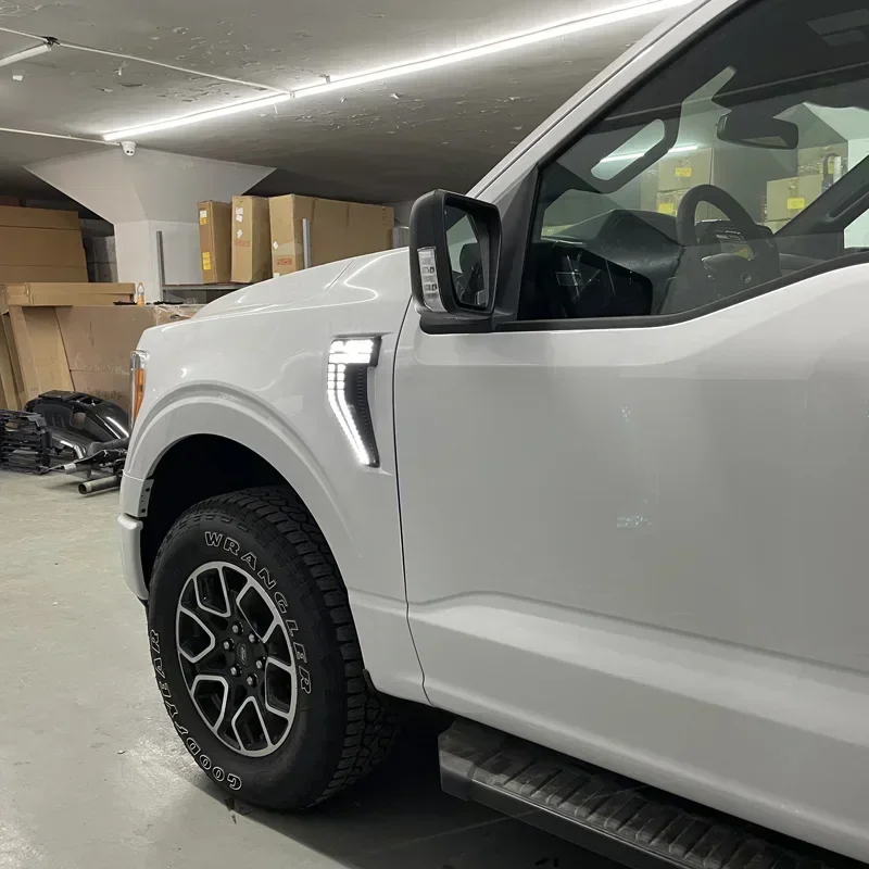 

Car LED Daytime Running Headlamps For Ford F-150 F150 2021 2022 Daylights Yellow Turn Signal DRL Car Foglamps