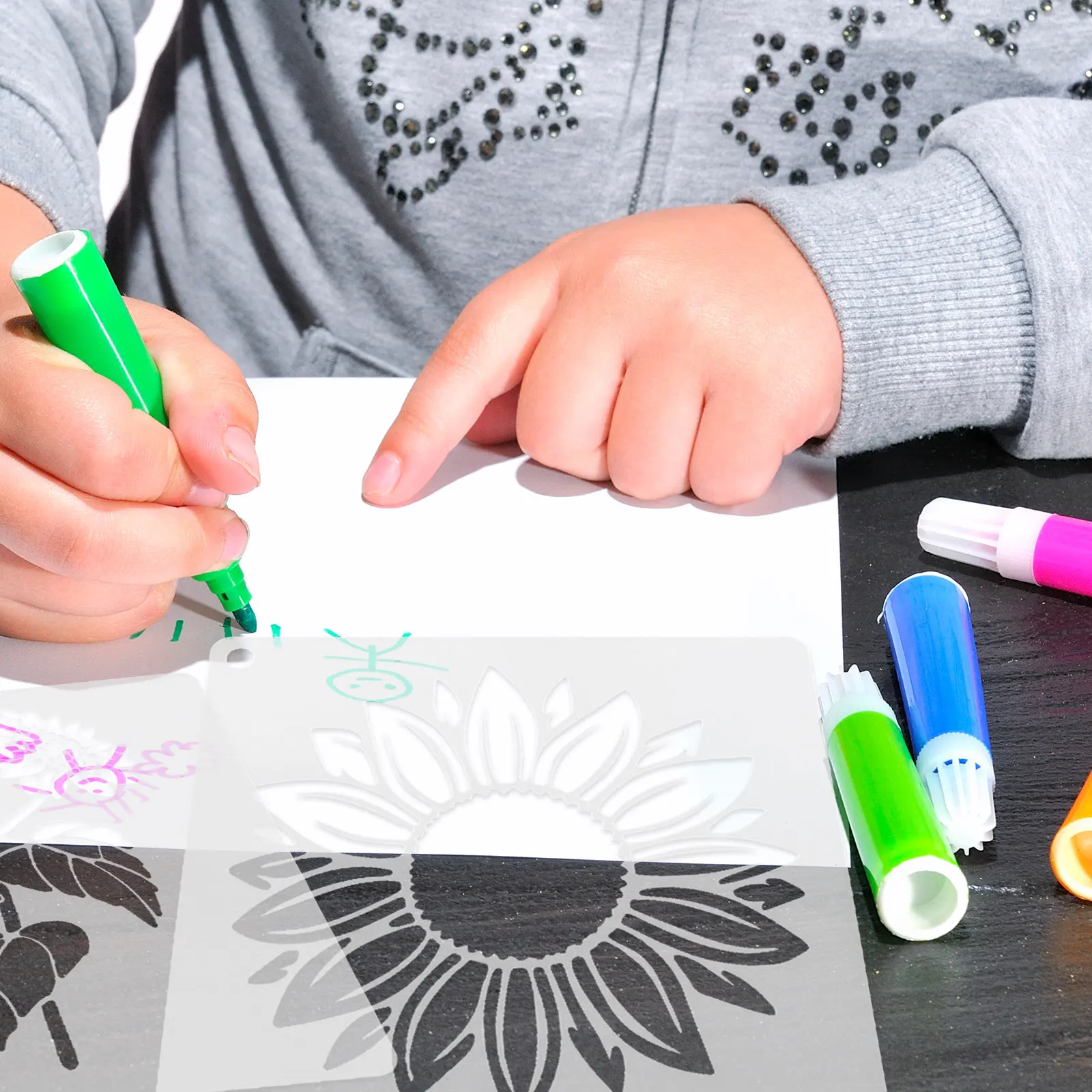 1Set Sunflower Stencils Floral Painting Templates Reusable Washable Smooth Surface for Furniture Home Decor Journaling Crafts