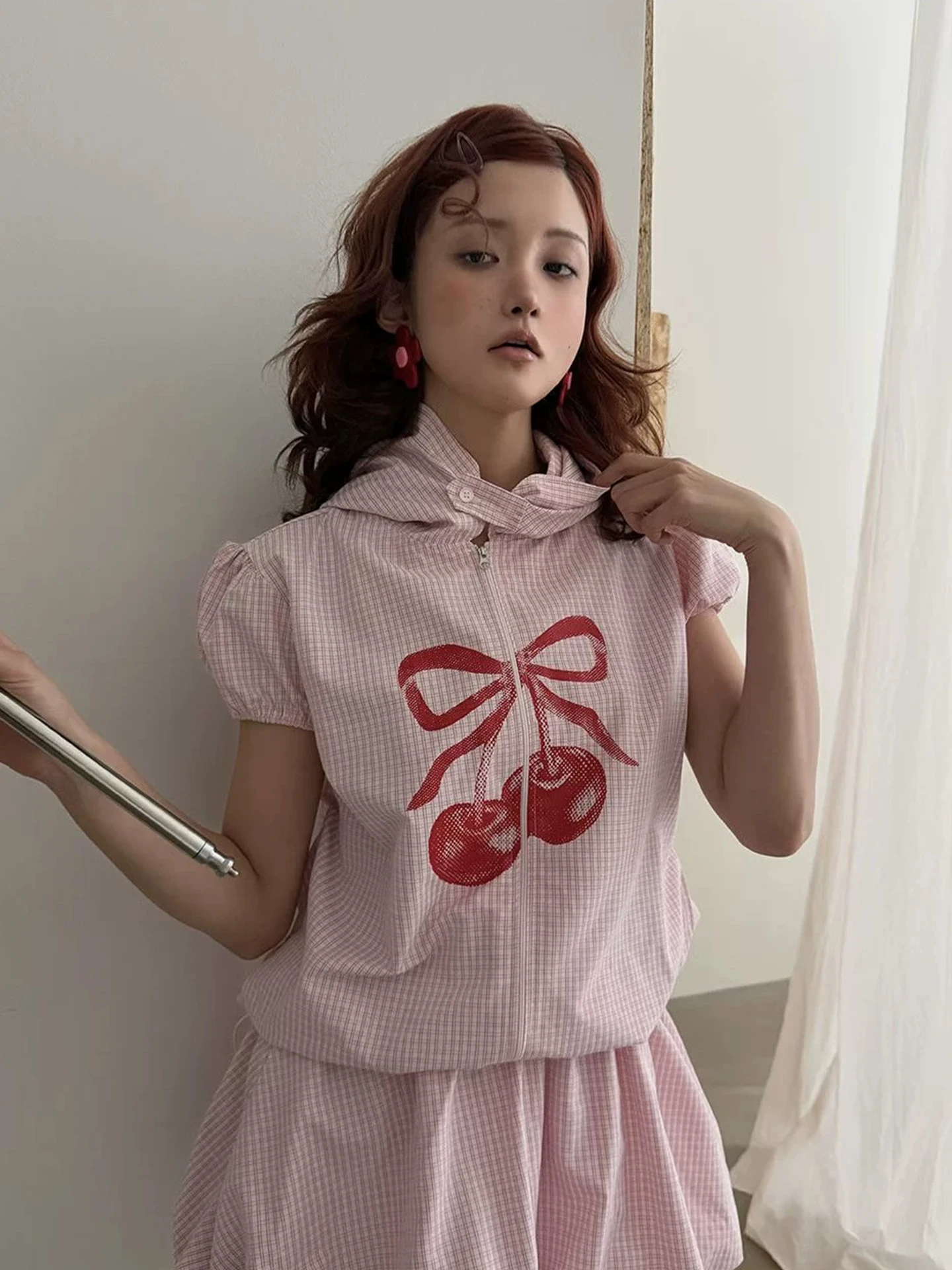 

Summer New Plaid Cherry Print Hooded Zipper Short Sleeve Shirt Women's Fashion Small Size Short Outerwear Korean Style Commute