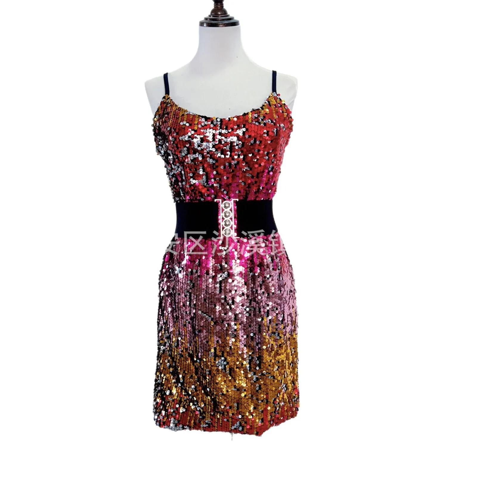 Nieuwe Mode Veelzijdige Luxe Taille-Knipperende Afslanken Band Jurk Zware Kralen Pailletten Geborduurde Band Jurk Voor Vrouwen