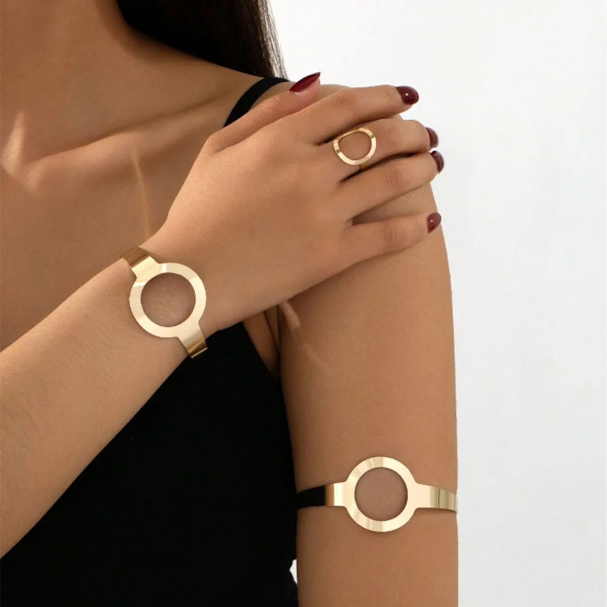 

Geometric Pattern Gold Round Hollow Bangle Arm Cuff Ring Set, Open & Adjustable, Personalized Jewelry